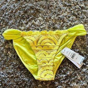 NWT PQ swim bottoms